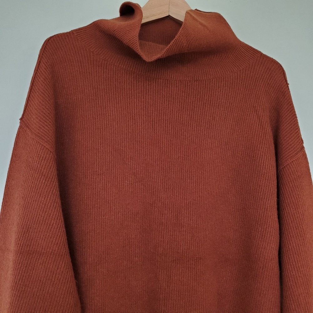 Free People Softly Structured Tunic Sweater sz xs - Picture 5 of 5